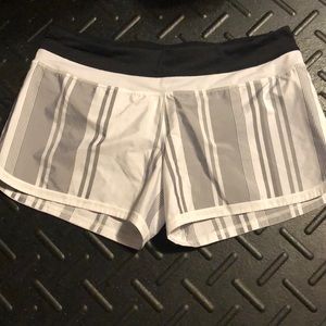 Lulu shorts